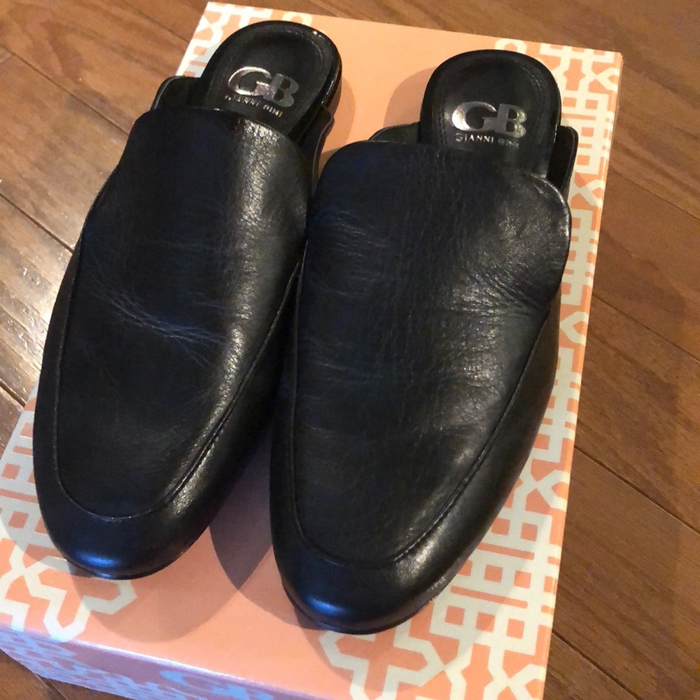 Gianni Bini Black Mules